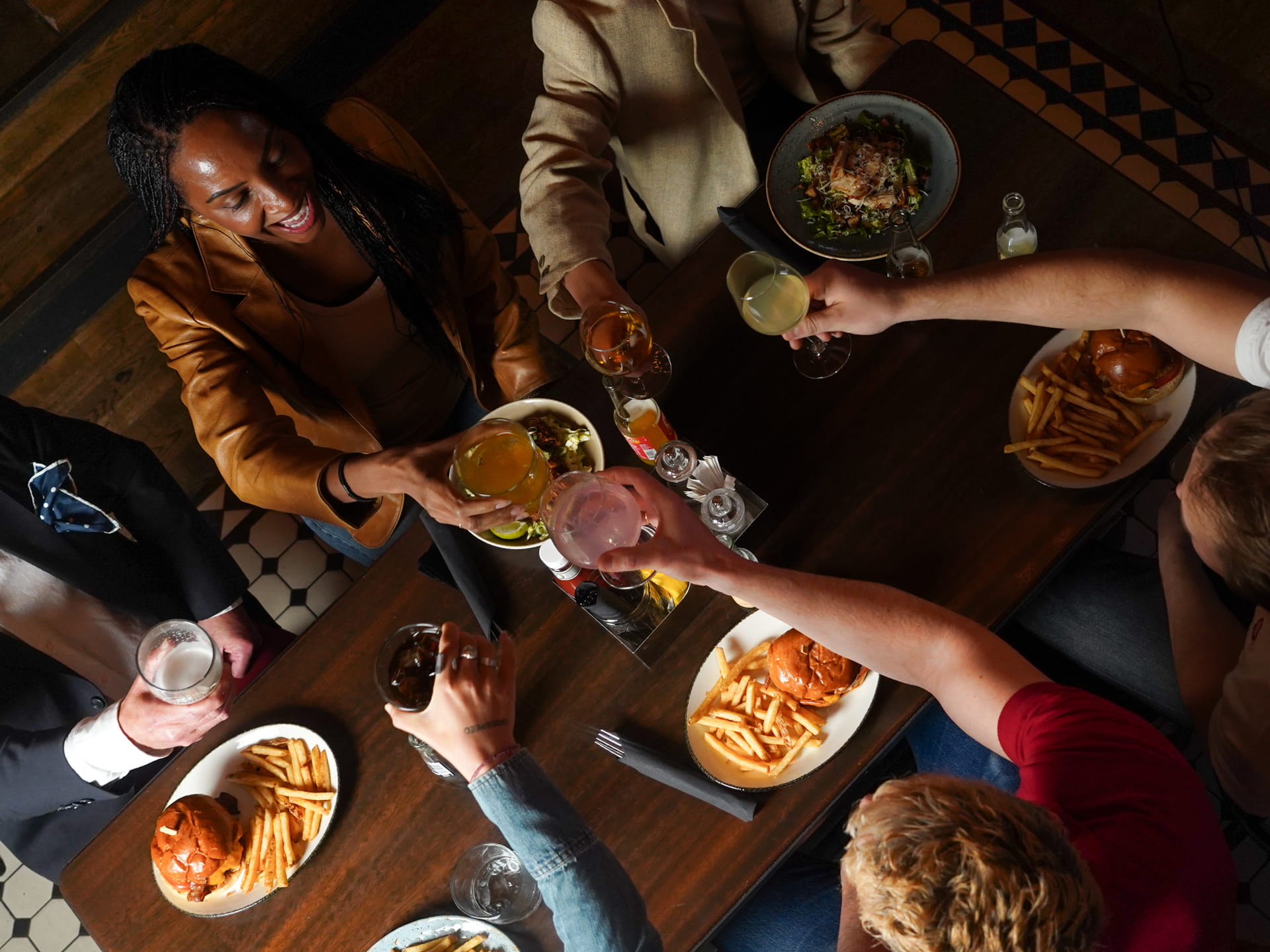 Featured image for “Royal Gastropub”