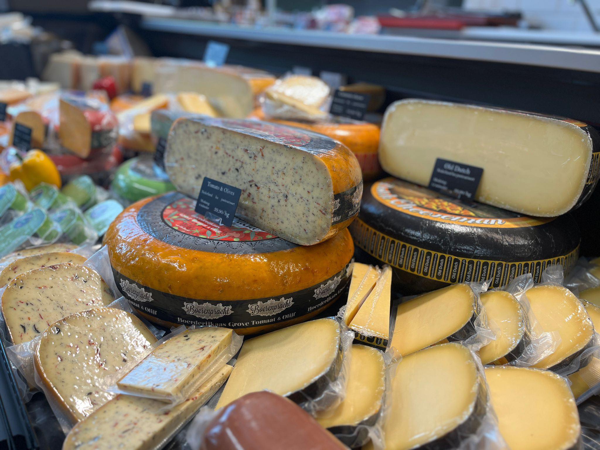Featured image for “Delicatessen Løvenvold”