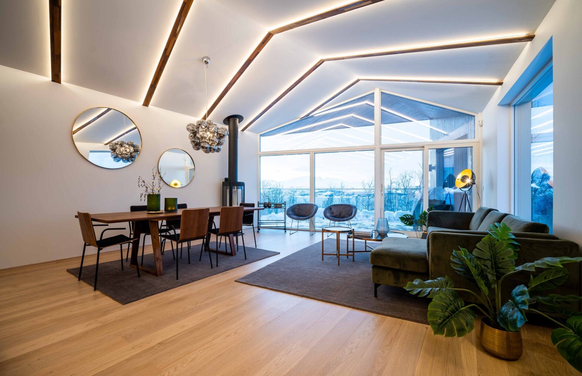 Featured image for “Enter Tromsø Deluxe Apartments”