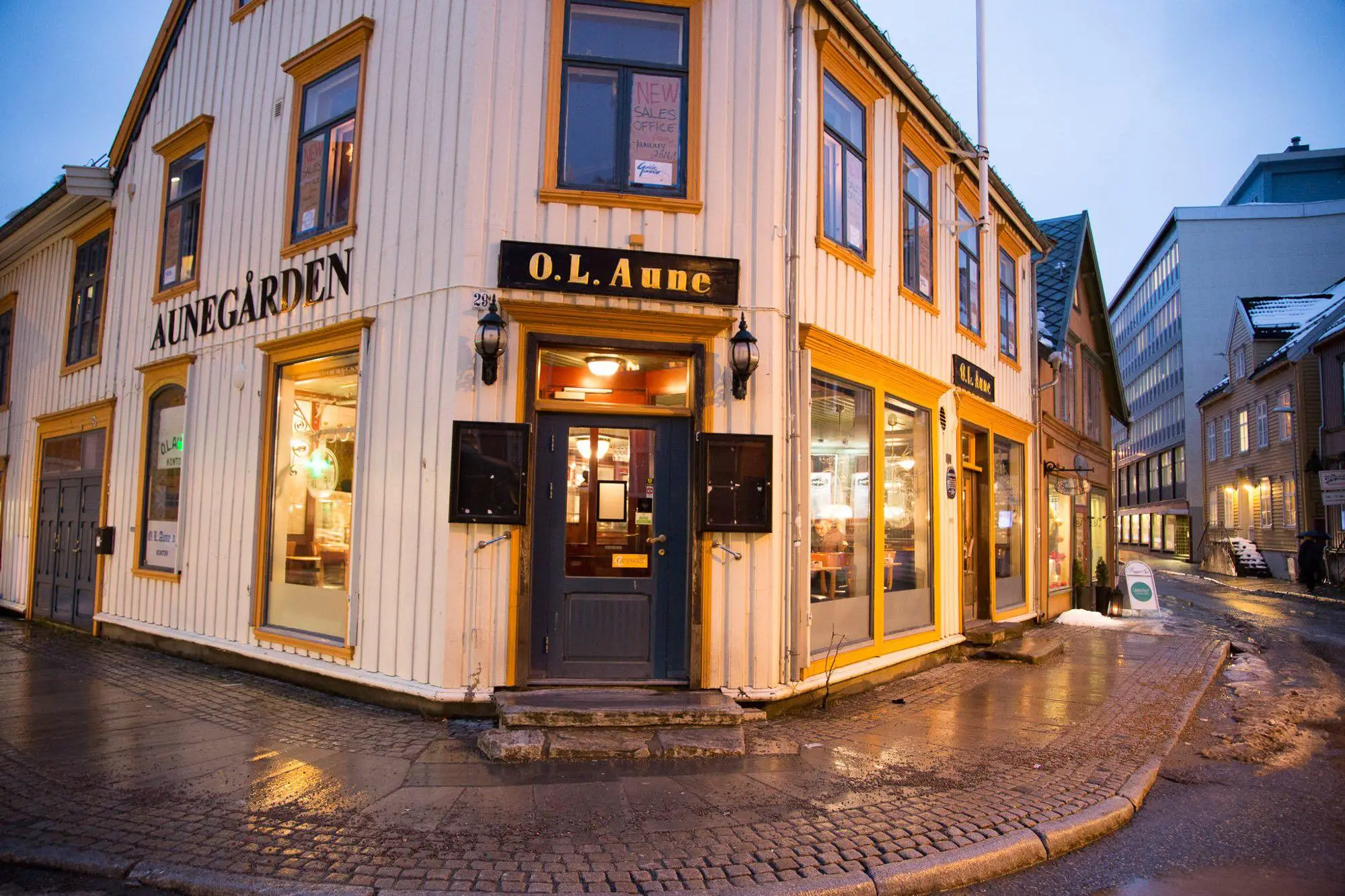 Featured image for “Mors Mat”