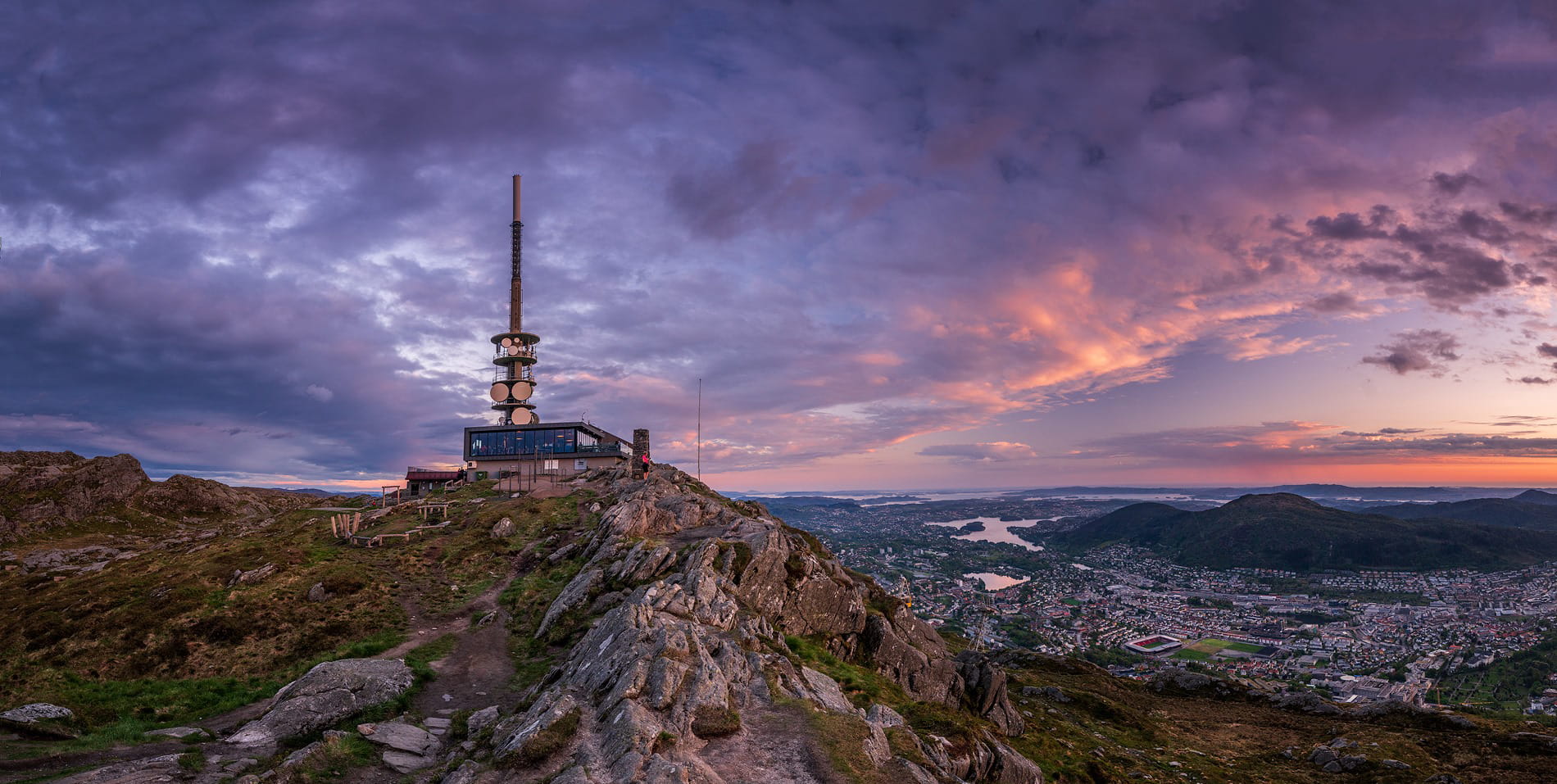 Featured image for “Skyskraperen Restaurant”