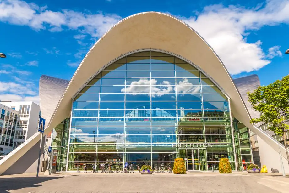 Featured image for “Utstilling – Tromsø bibliotek”